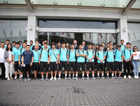 [ẢNH] ĐT Việt Nam bịn rịn chia tay nhau ở Thái Lan