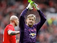 [ẢNH] Beckham tái xuất, Solskjaer ghi bàn, M.U đè bẹp Bayern 5-0