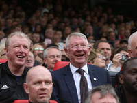 [ẢNH] Beckham tái xuất, Solskjaer ghi bàn, M.U đè bẹp Bayern 5-0