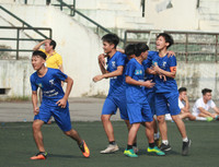 [ẢNH] THPT Tân Lập vào tứ kết sau trận đấu nghẹt thở trước THPT Hà Thành