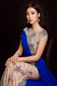 Hé lộ trang phục lộng lẫy được Mỹ Linh mặc tại 