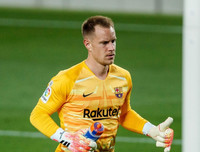 [ẢNH] Điểm mặt những thủ môn hay nhất châu Âu đang được Chelsea theo sát