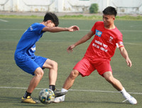 [ẢNH] Hạ trường Chuyên Nguyễn Huệ, THPT Ngô Sỹ Liên viết tiếp chuyện cổ tích