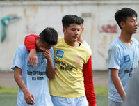 [ẢNH] THPT Lê Văn Thiêm vượt qua THPT Nguyễn Trãi sau 50 phút 