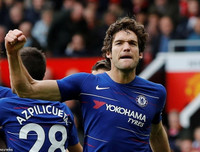 [ẢNH] Cận cảnh mẫu áo thi đấu mới với họa tiết khác người của Chelsea