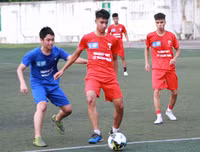 [ẢNH] Những hình ảnh nóng bỏng loạt trận 16h chiều 9-10