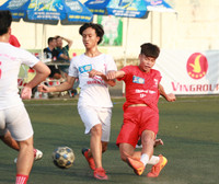 [ẢNH] Chùm ảnh loạt trận 16h ngày 20-10