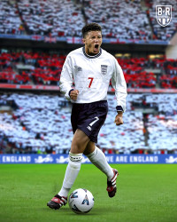 [ẢNH] Thổn thức ngắm các ngôi sao đương đại dưới màu áo huyền thoại