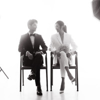 Á hậu Thúy Vân hoàn tất thủ tục đăng ký kết hôn, sẵn sàng cho đám cưới