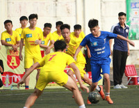 [ẢNH] Loạt trận 15h ngày 20-10: Bảng C và D ngã ngũ