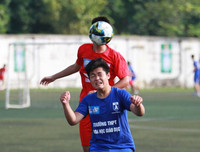 [ẢNH] Những khoảnh khắc độc đáo và đáng yêu ở giải bóng đá học sinh Hà Nội