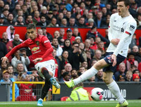 [ẢNH] Man United cắt đứt mạch chiến thắng của Liverpool