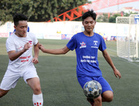 [Ảnh] Quyết liệt cuộc đua vé đi tiếp của 32 đội bóng trong lượt trận chiều 1-11