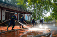 [ẢNH] Những khoảnh khắc xúc động về các chiến sỹ cảnh sát PCCC và Cứu nạn cứu hộ