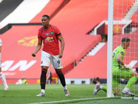 [ẢNH] Pogba và Martial đã chơi hay thế nào trong đại thắng của M.U?