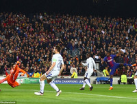 [ẢNH] Toàn cảnh màn hủy diệt Chelsea của Barca: Messi như một 