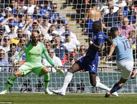 [ẢNH] Hạ ngọt Chelsea, Man City giành chiến quả đầu tiên trong mùa giải mới