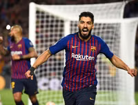 [ẢNH] Suarez ăn mừng phấn khích khi ghi bàn vào lưới đội bóng cũ Liverpool