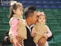 Hình ảnh hậu trường ít thấy của nghệ sỹ xiếc trước giờ sân khấu sáng đèn