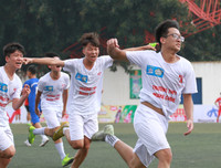 [ẢNH] Toàn cảnh lượt trận 10h sáng nay 13-10