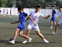 [Ảnh] Quyết liệt cuộc đua vé đi tiếp của 32 đội bóng trong lượt trận chiều 1-11