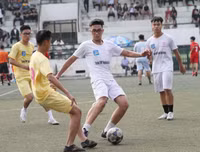 [ẢNH] Đánh bại cựu Á quân, THPT Nguyễn Bỉnh Khiêm đặt một chân vào vòng 1/16