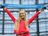 [ẢNH] CĐV xuống đường ăn mừng hoành tráng như tuyển Nga vừa vô địch thế giới