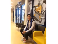 [ẢNH] Đoàn Văn Hậu tươi rói trong ngày ra mắt đội bóng Hà Lan