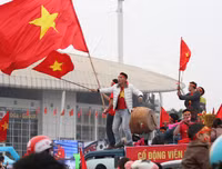 [ẢNH] Cờ đỏ sao vàng 