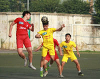 [ẢNH] Tân binh Phúc Lợi đã quật ngã đương kim vô địch như thế nào?