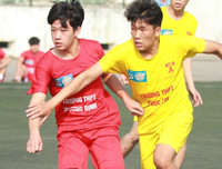 [ẢNH] Tân binh Phúc Lợi đã quật ngã đương kim vô địch như thế nào?