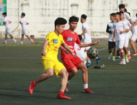 [ẢNH] Tân binh Phúc Lợi đã quật ngã đương kim vô địch như thế nào?