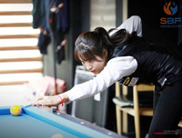 [ẢNH] Nữ cơ thủ xinh đẹp gây sốt ở giải Billiards carom châu Á 2019