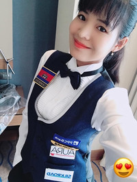 [ẢNH] Nữ cơ thủ xinh đẹp gây sốt ở giải Billiards carom châu Á 2019