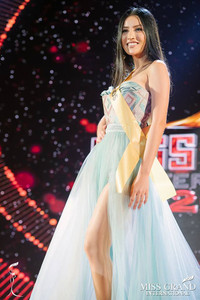 Cận cảnh những nhan sắc vượt qua Huyền My lọt vào Top 10 bình chọn