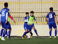 [ẢNH] Tuyển thủ Việt Nam bắt nhịp chiến thuật 3-4-3 cùng thầy Park