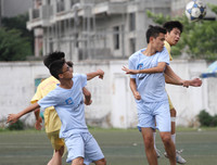 [ẢNH] Thủ môn bất đắc dĩ mang về chiến thắng cho THPT Xuân Mai