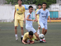 [ẢNH] Thủ môn bất đắc dĩ mang về chiến thắng cho THPT Xuân Mai