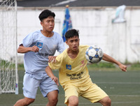 [ẢNH] Thủ môn bất đắc dĩ mang về chiến thắng cho THPT Xuân Mai