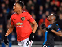 [ẢNH] Được trao cơ hội, tân binh Ighalo vẫn 