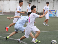 [ẢNH] THPT Việt Hoàng gây bất ngờ, THPT Trương Định thắng sát nút