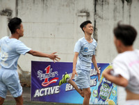 [ẢNH] THPT Việt Hoàng gây bất ngờ, THPT Trương Định thắng sát nút