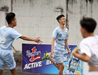 [ẢNH] THPT Việt Hoàng gây bất ngờ, THPT Trương Định thắng sát nút