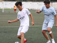 [ẢNH] THPT Việt Hoàng gây bất ngờ, THPT Trương Định thắng sát nút