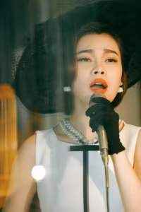 Giang Hồng Ngọc mang đến diện mạo mới cho 