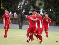 [ẢNH] Olympic Việt Nam sảng khoái cười hết cỡ trước trận quyết đấu Syria