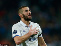 [ẢNH] 50 cầu thủ hay nhất thập kỷ (P1): Son Heung-min sánh vai Rooney, Salah và Pirlo