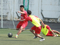 [ẢNH] Thắng kịch tính bằng luân lưu, THPT Lê Văn Thiêm vào top 8