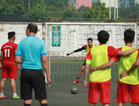 [ẢNH] Thắng kịch tính bằng luân lưu, THPT Lê Văn Thiêm vào top 8