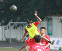 [ẢNH] Thắng kịch tính bằng luân lưu, THPT Lê Văn Thiêm vào top 8